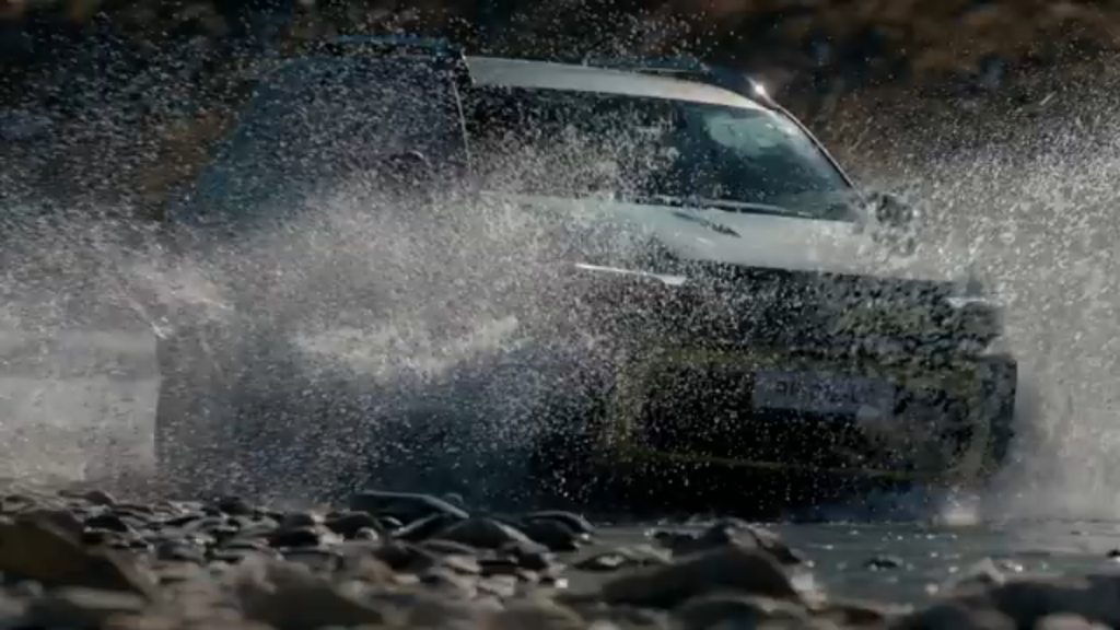 Renault Teases All-New Duster
